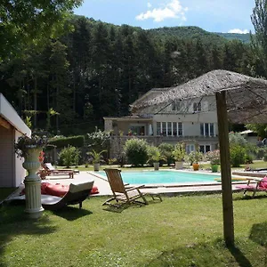 a-loree-du-bois-hostun.hotels-rhonealpes.com/